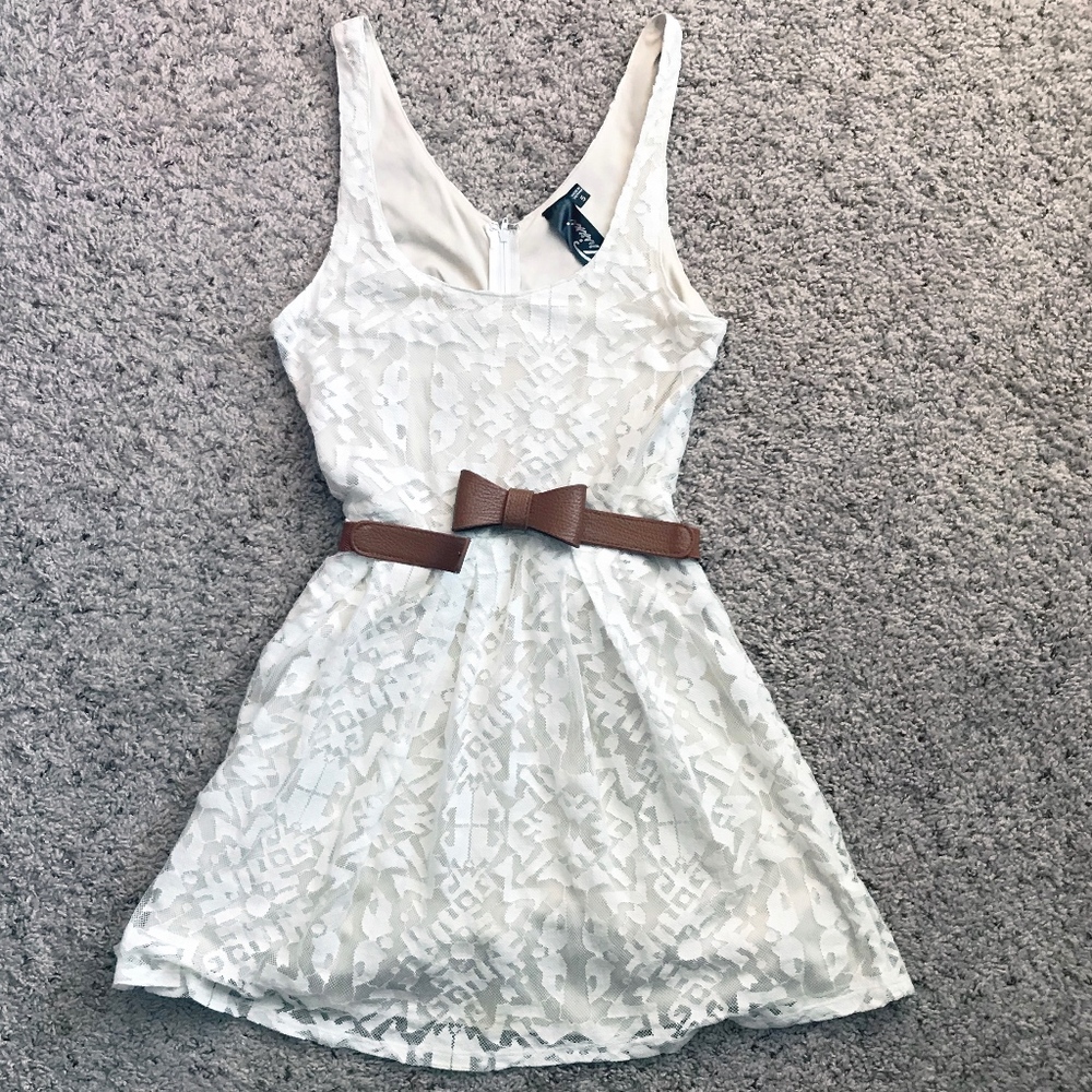 Women's White Lace Belted Dress